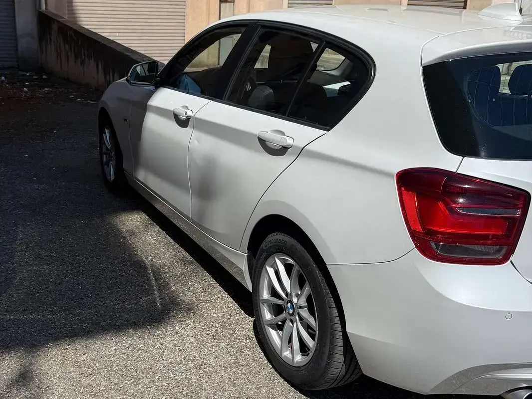 Usata BMW 118 143 CV (105 kW) 2013 Bianco Utilitaria