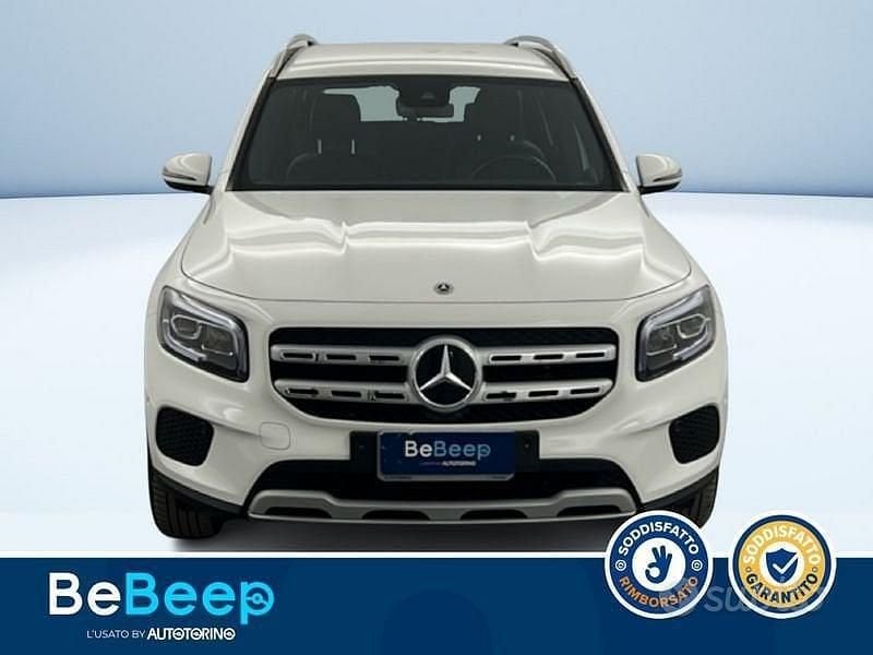 Usata Mercedes GLB200 Business 150 CV (110 kW) 2023 Bianco pastello SUV