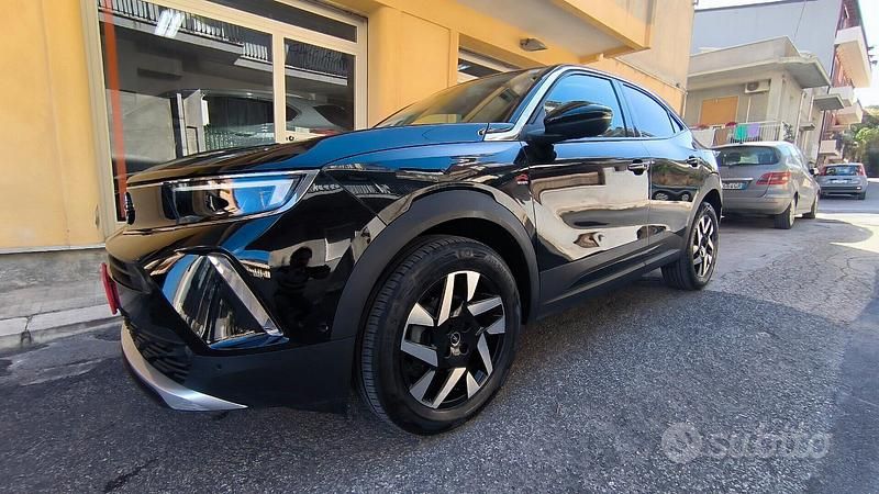 Usata Opel Mokka Elegance 110 CV (80 kW) 2022 Nero SUV