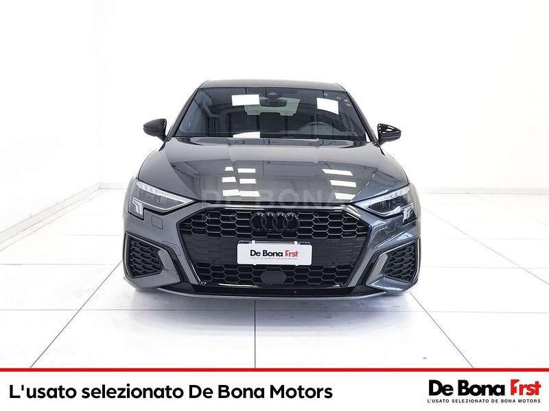 Usata Audi A3 S-Line 150 CV (110 kW) 2023 Grigio Berlina