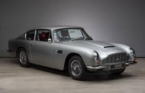 Usata Aston Martin DB6 325 CV (239 kW) 1966 Argento Coupé