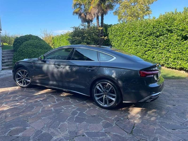 Usata Audi A5 S-Line 204 CV (150 kW) 2022 Grigio Berlina