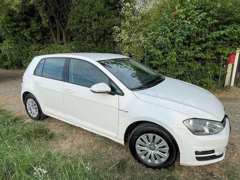 Bianco Usata 2016 VW Golf Trendline Berlina | 6800 € (Super prezzo) - Immagine 1/4