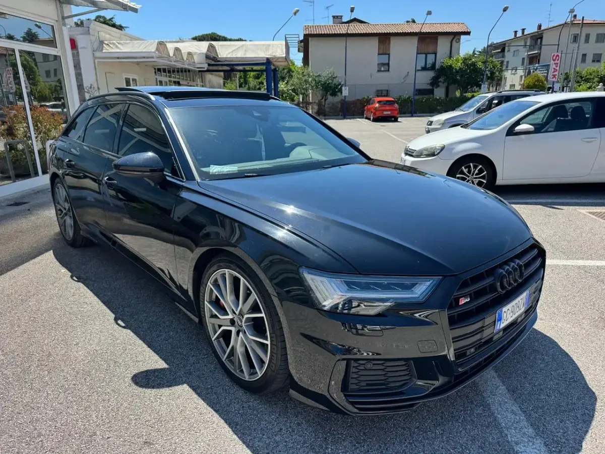 Usata Audi S6 349 CV (256 kW) 2020 Nero Station wagon