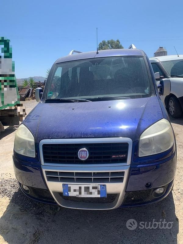 Usata Fiat Doblò 2008 Blu Monovolume