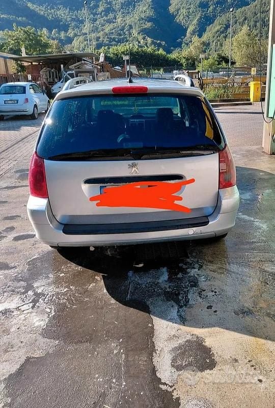 Usata Peugeot 307 110 CV (80 kW) 2003 Grigio Station wagon