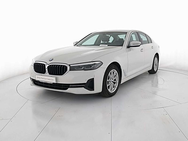 Usata BMW 520 Comfort Edition 190 CV (139 kW) 2023 Bianco Berlina