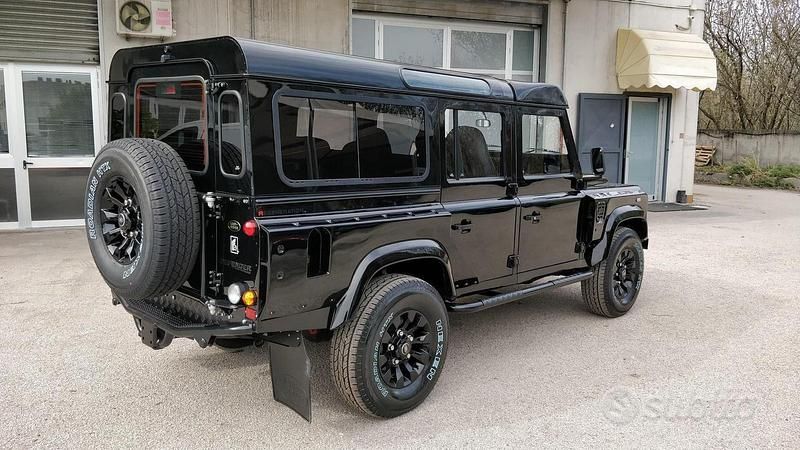 Occasion Land Rover Defender 68 ch (50 kW) 2006 Noir SUV