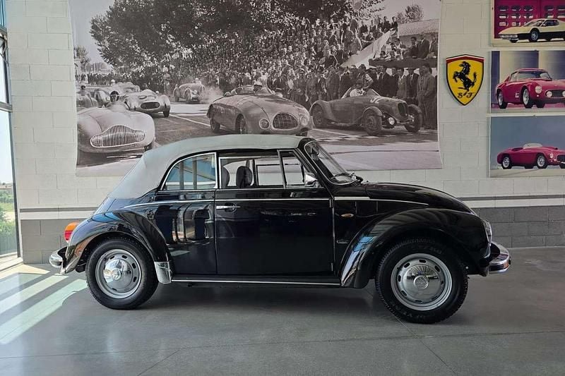 Usata VW Beetle Cabriolet 35 CV (25 kW) 1979 Nero Cabrio