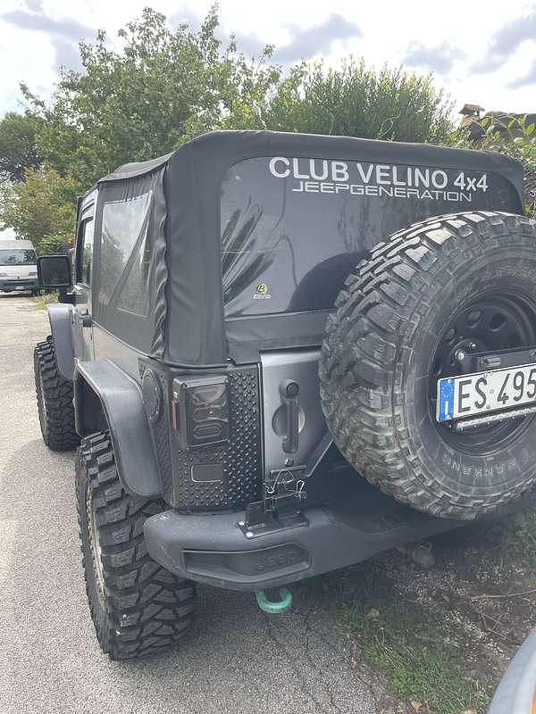 Usata Jeep Wrangler Sahara 200 CV (147 kW) 2013 SUV