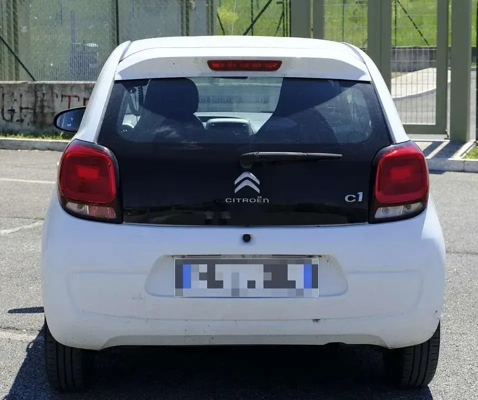Usata Citroën C1 Feel 69 CV (50 kW) 2016 Bianco Utilitaria