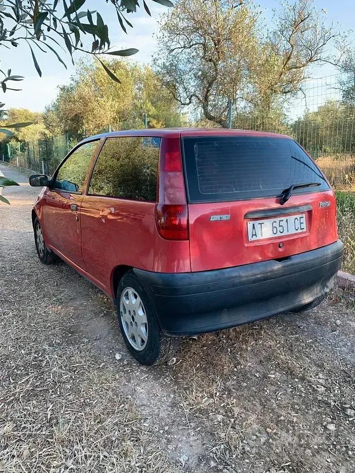Usata Fiat Punto 54 CV (39 kW) 1997 Rosso Berlina