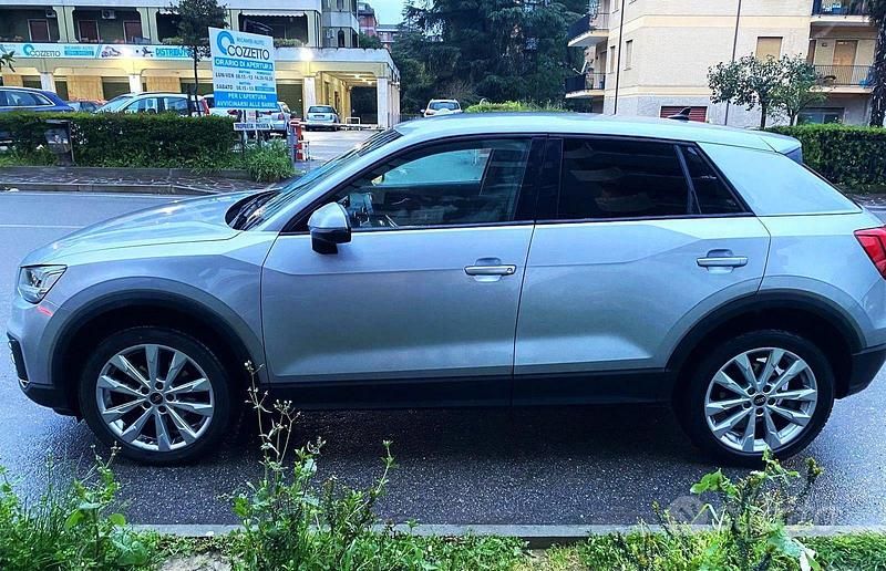 Usata Audi Q2 Ambiente 116 CV (85 kW) 2020 Grigio SUV