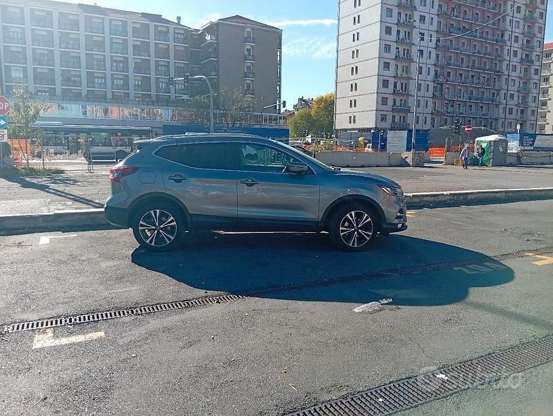 Usata Nissan Qashqai 116 CV (85 kW) 2018 Grigio SUV