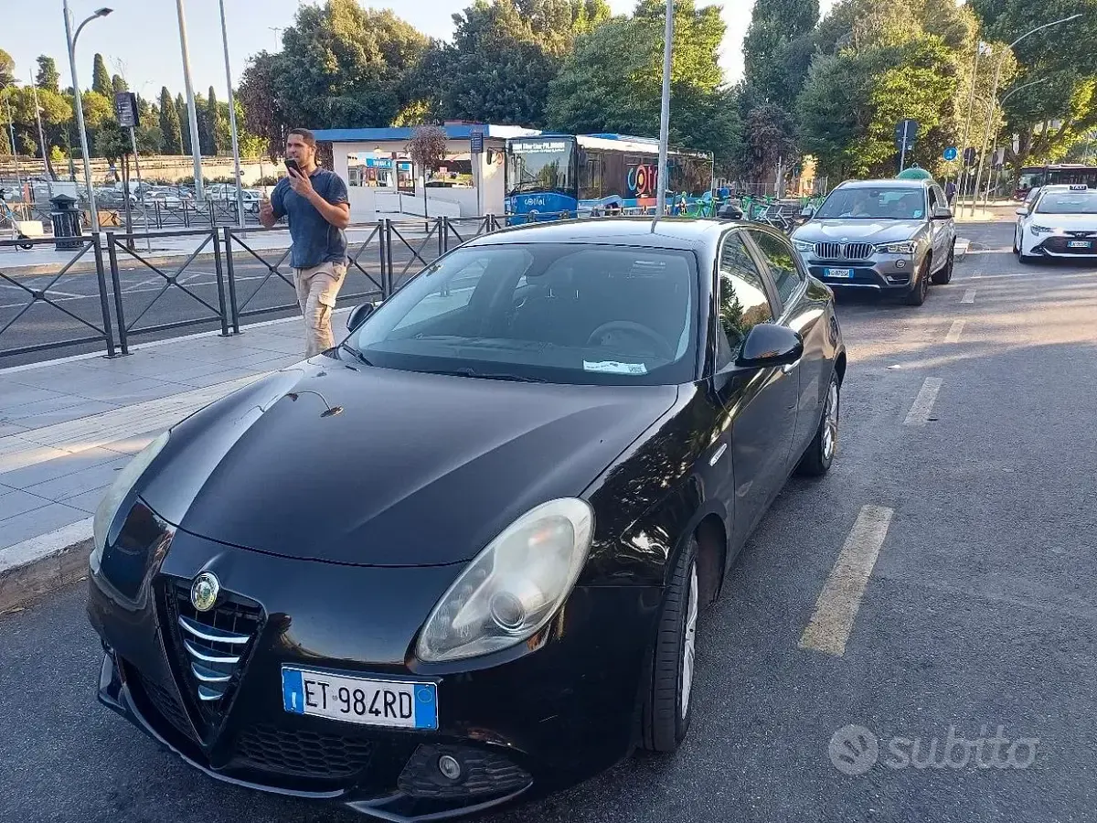 Usata Alfa Romeo Giulietta 105 CV (77 kW) 2014 Utilitaria