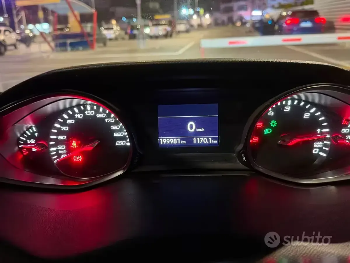 Usata Peugeot 308 Sport 116 CV (85 kW) 2014 Grigio Berlina