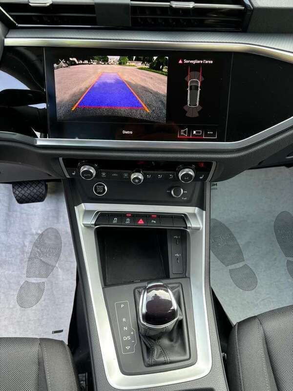 Usata Audi Q3 Ambiente 150 CV (110 kW) 2024 Nero SUV