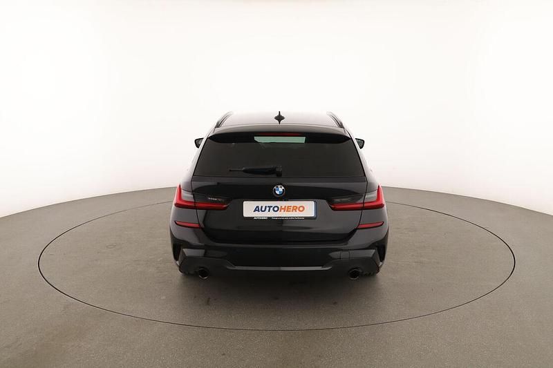 Usata BMW 320e M Sport 190 CV (139 kW) 2022 Nero Station wagon