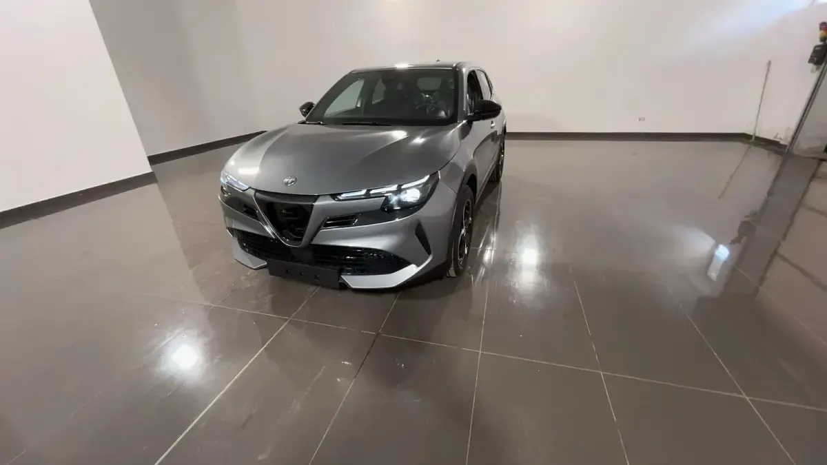 Usata Alfa Romeo GT Junior Edizione Speciale 136 CV (100 kW) 2026 SUV