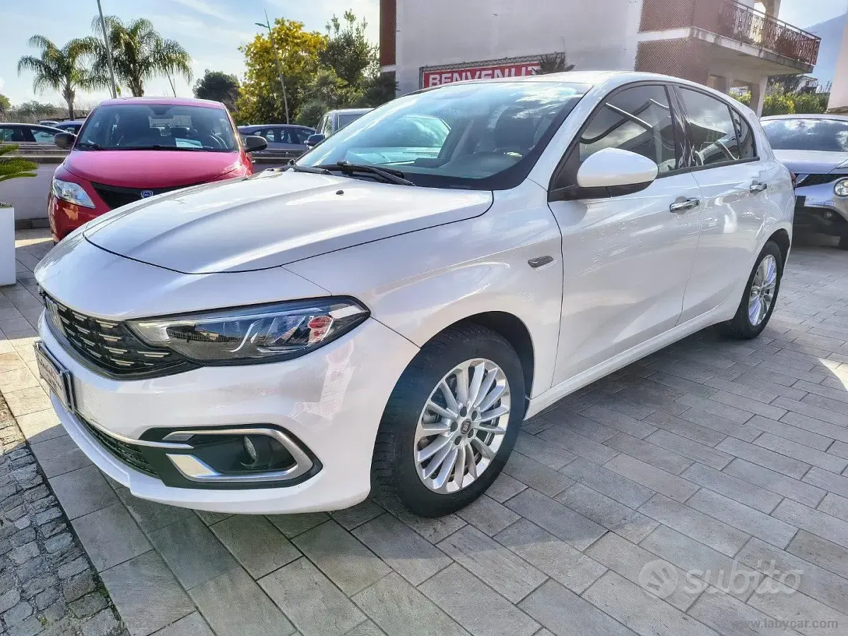 Usata Fiat Tipo Business 131 CV (96 kW) 2021 Bianco Berlina