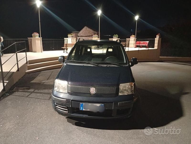 Usata Fiat Panda 69 CV (50 kW) 2011 Blu Utilitaria
