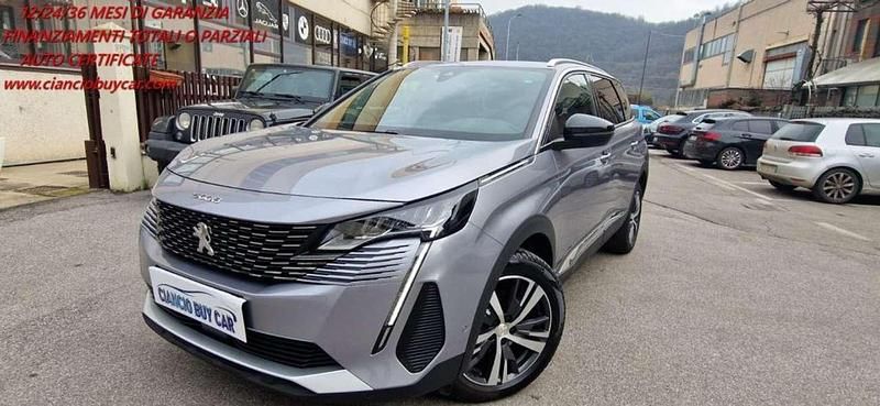 Grigio Usata 2023 Peugeot 5008 Allure SUV | 25.399 € (Cara) - Immagine 1/4