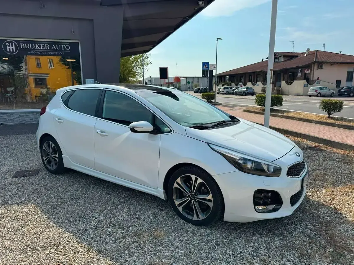Usata Kia Ceed GT GT-Line 136 CV (100 kW) 2017 Bianco Berlina