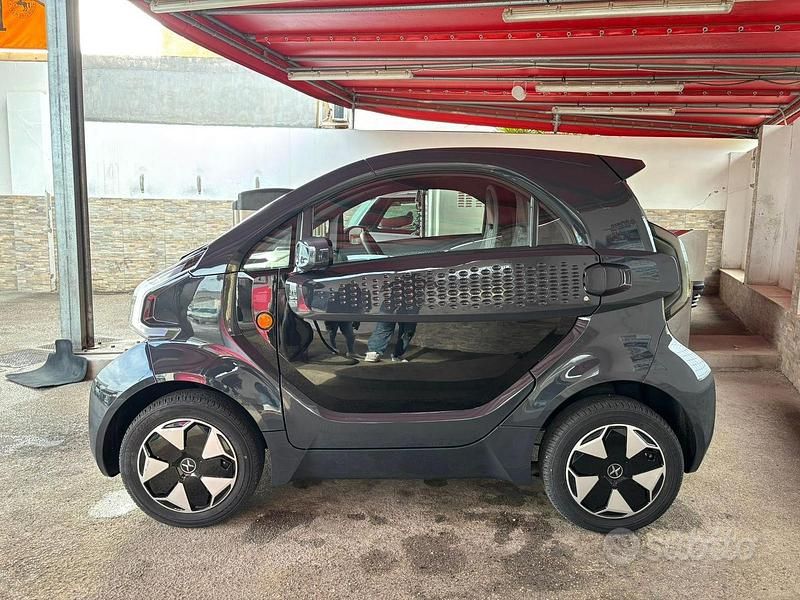 Usata XEV Yoyo 7 kW (10 CV) 2024 Nero Utilitaria