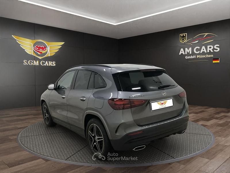 Usata Mercedes GLA200 AMG 151 CV (111 kW) 2024 Gray SUV