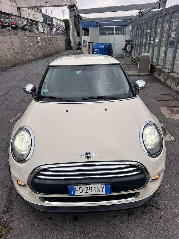 Usata Mini One D 95 CV (69 kW) 2016 Utilitaria