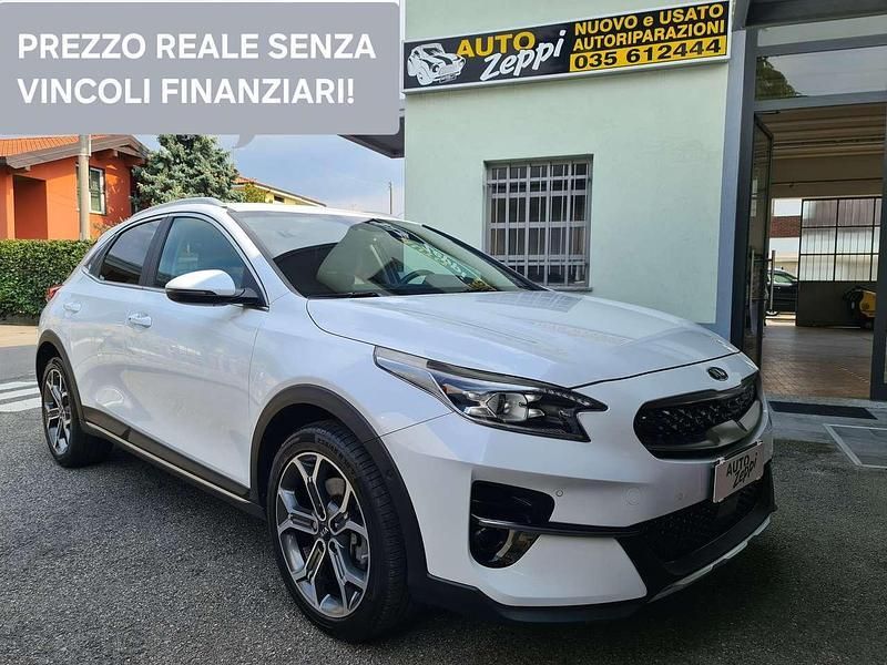 Bianco Usata 2021 Kia XCeed SUV | 24.900 € (Molto cara) - Immagine 1/4
