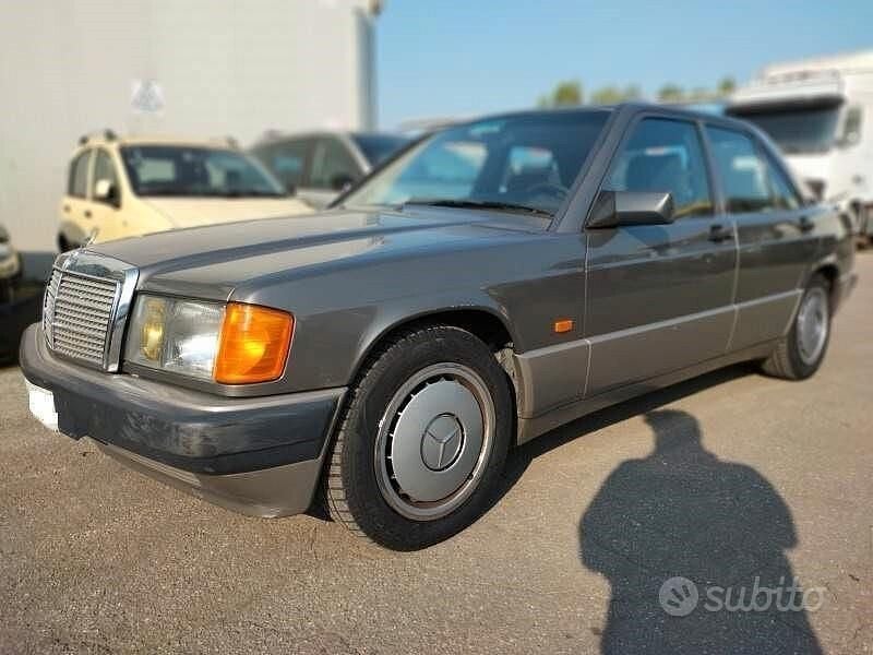 Usata Mercedes 190 122 CV (89 kW) 1990 Berlina