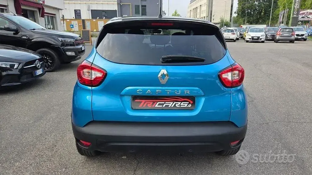 Usata Renault Captur PE 90 CV (66 kW) 2015 Blu SUV