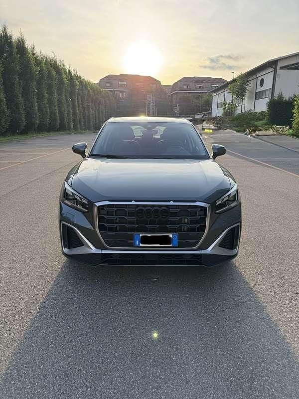 Usata Audi Q2 S-Line 150 CV (110 kW) 2023 Grigio SUV