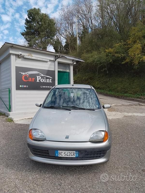 Usata Fiat Seicento 54 CV (39 kW) 1999 Grigio Utilitaria