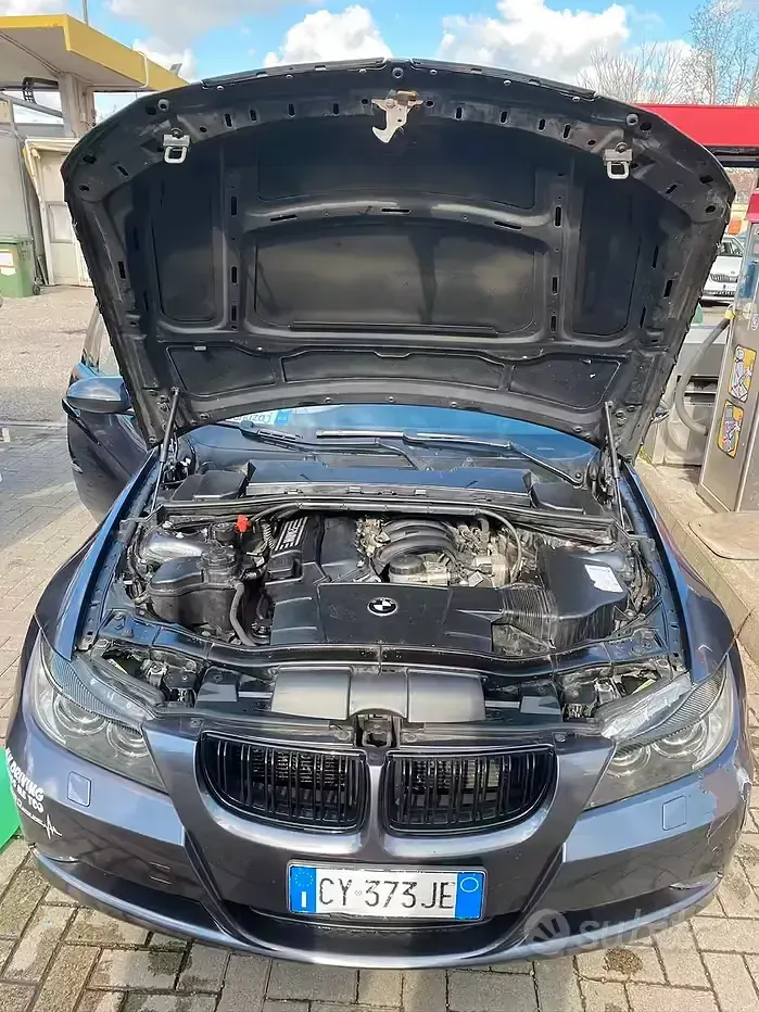 Usata BMW 318 129 CV (94 kW) 2006 Grigio Berlina