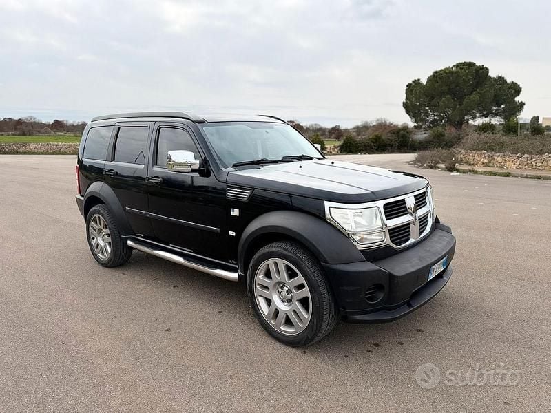 Nero Usata 2007 Dodge Nitro SUV | 5999 € (Buon prezzo) - Immagine 1/4