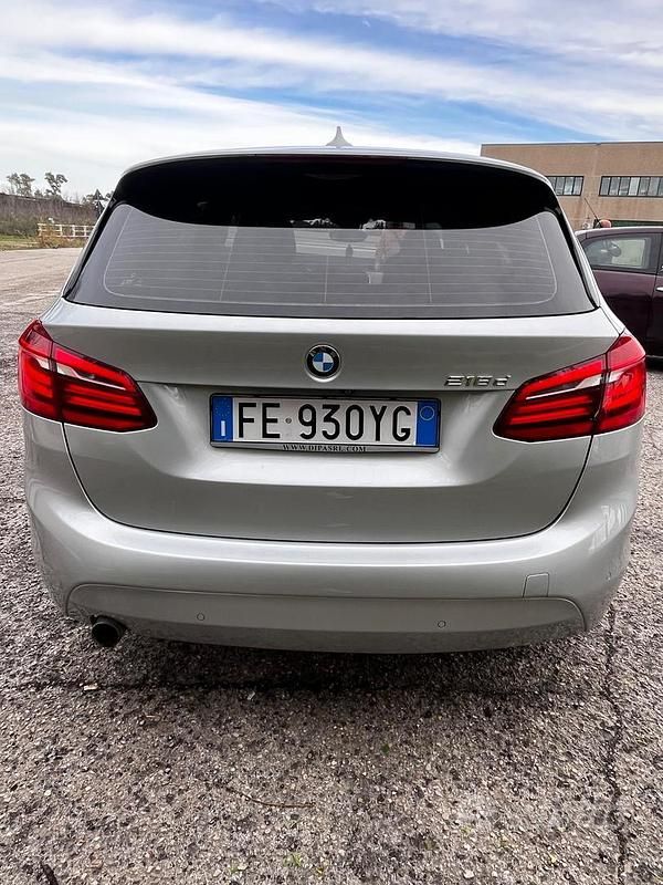 Usata BMW 218 Luxury Line 150 CV (110 kW) 2016 Grigio Station wagon