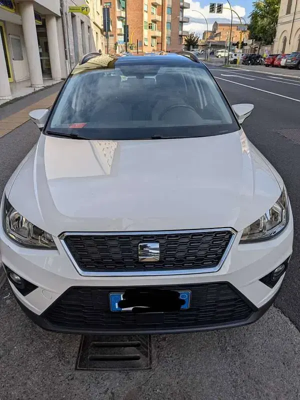 Usata Seat Arona Style 95 CV (69 kW) 2019 Bianco SUV