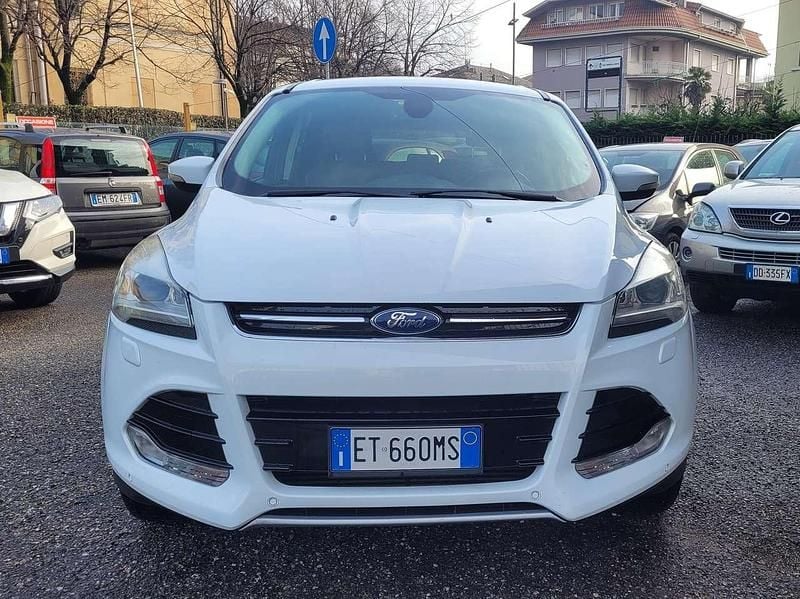 Usata Ford Kuga Titanium 163 CV (119 kW) 2013 Bianco SUV