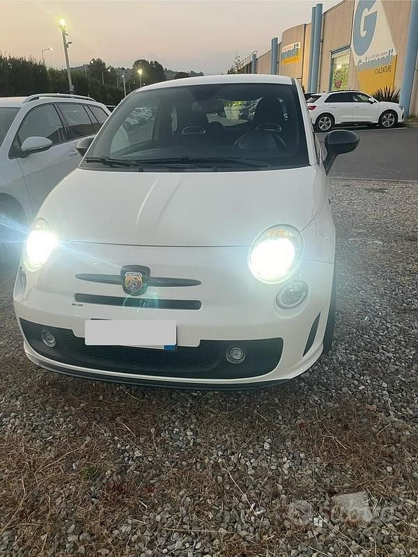 Usata Abarth 500 140 CV (102 kW) 2014 Bianco Utilitaria