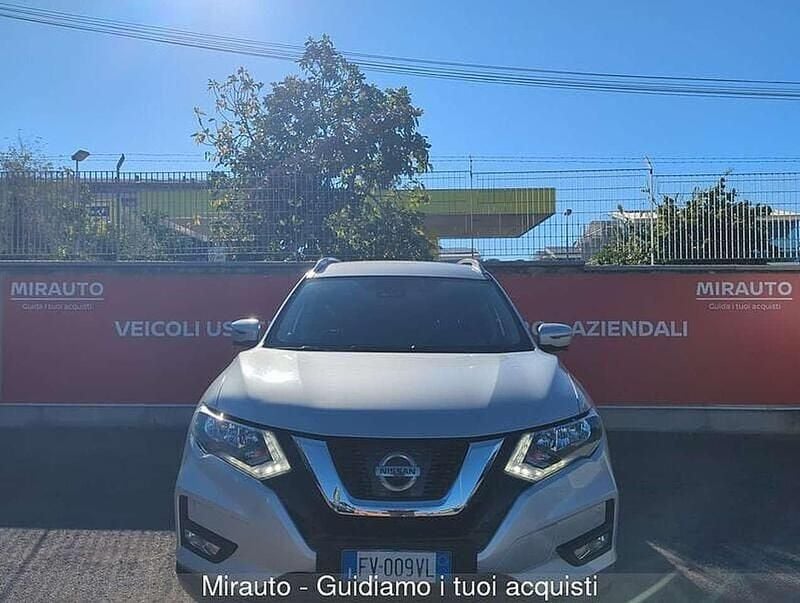 Usata Nissan X-Trail N-Connecta 177 CV (130 kW) 2019 Argento SUV