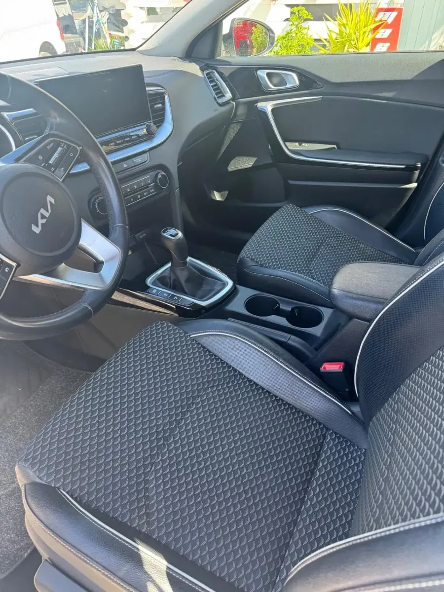 Usata Kia XCeed Style 160 CV (117 kW) 2022 Bianco SUV