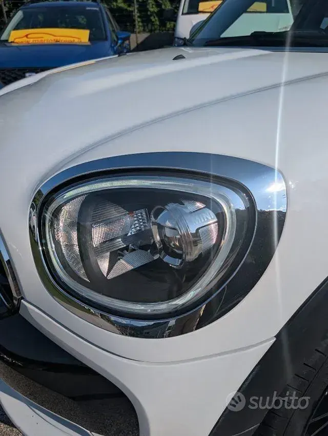 Usata Mini One D Countryman 116 CV (85 kW) 2019 Bianco SUV