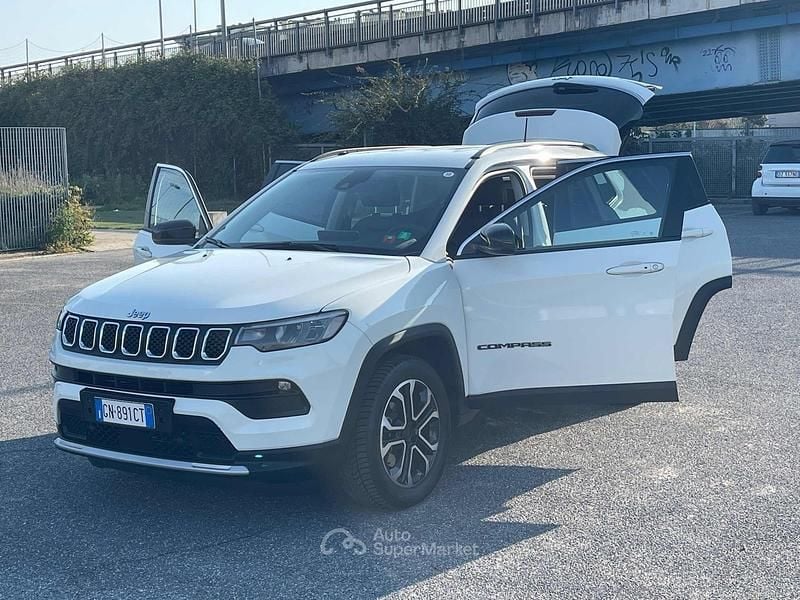 Usata Jeep Compass Limited 190 CV (139 kW) 2023 Bianco SUV