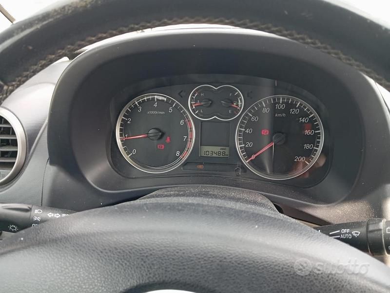 Usata Great Wall H3 126 CV (92 kW) 2012 Nero SUV