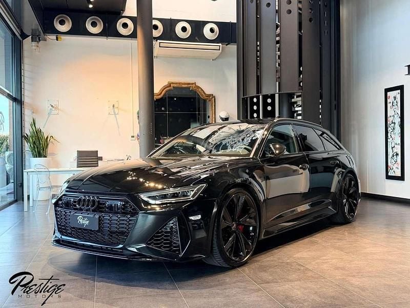 Usata Audi RS6 600 CV (441 kW) 2023 Nero Station wagon