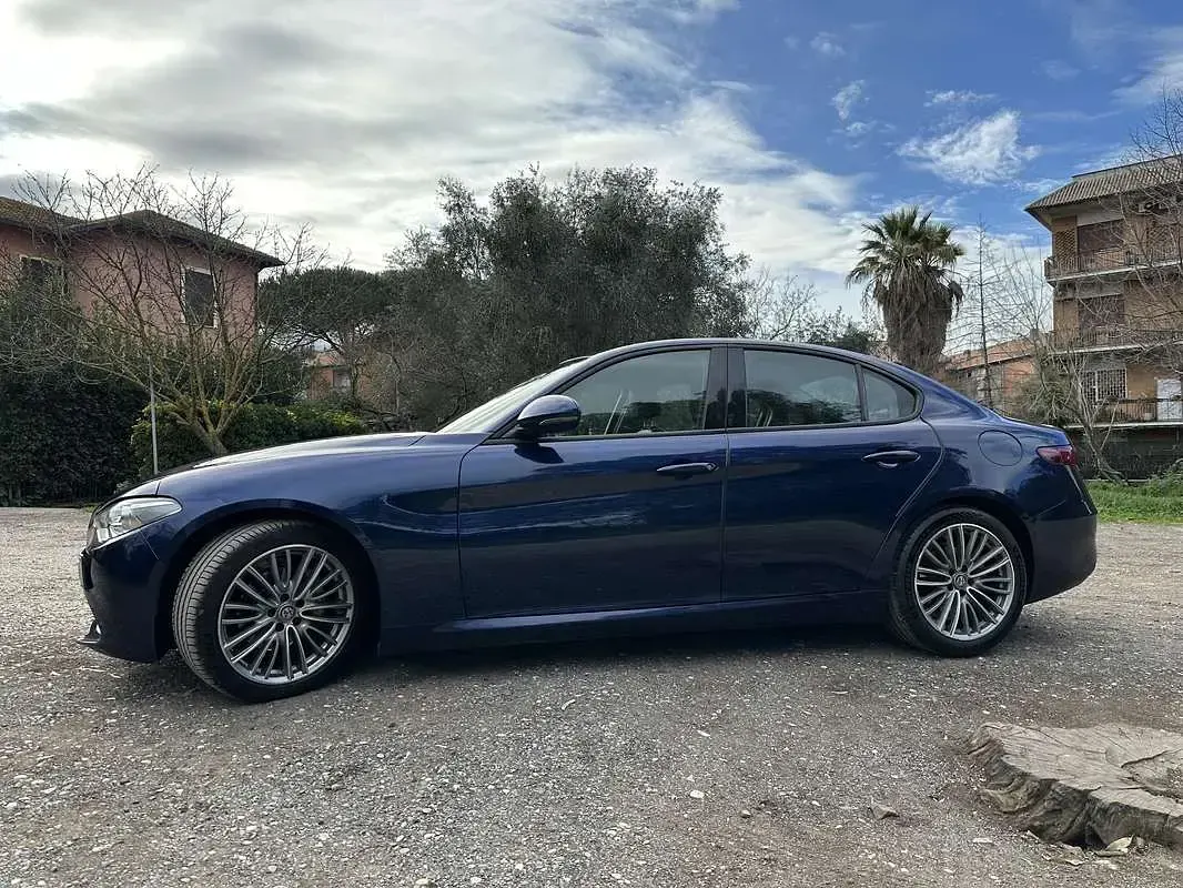 Usata Alfa Romeo Giulia Super 150 CV (110 kW) 2017 Berlina