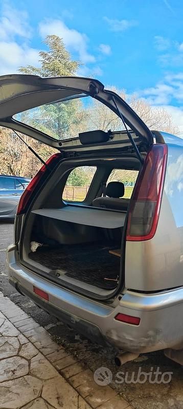 Usata Nissan X-Trail 114 CV (83 kW) 2002 SUV