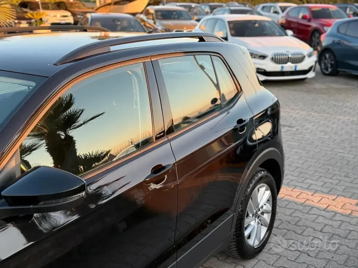 Usata VW T-Cross Sport 110 CV (80 kW) 2022 Nero SUV